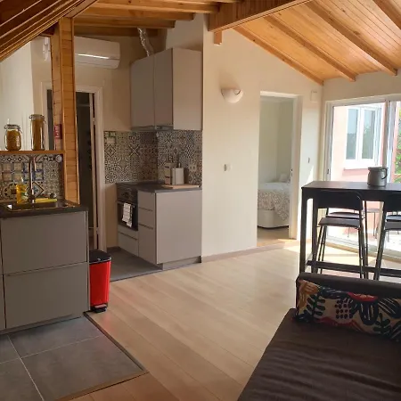 Apartment2 With Terrace And A View Near Amoreiras *